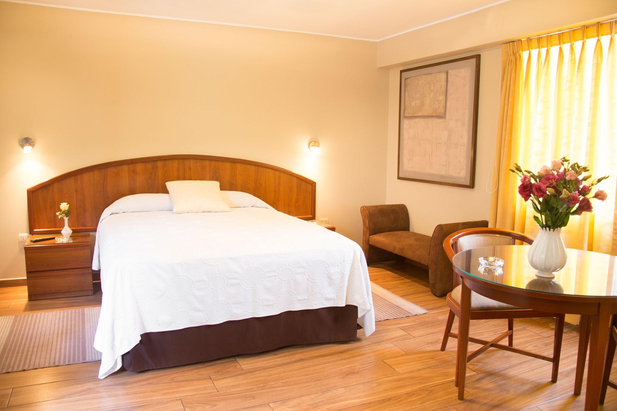 Hotel Park Suites Lima Exterior foto