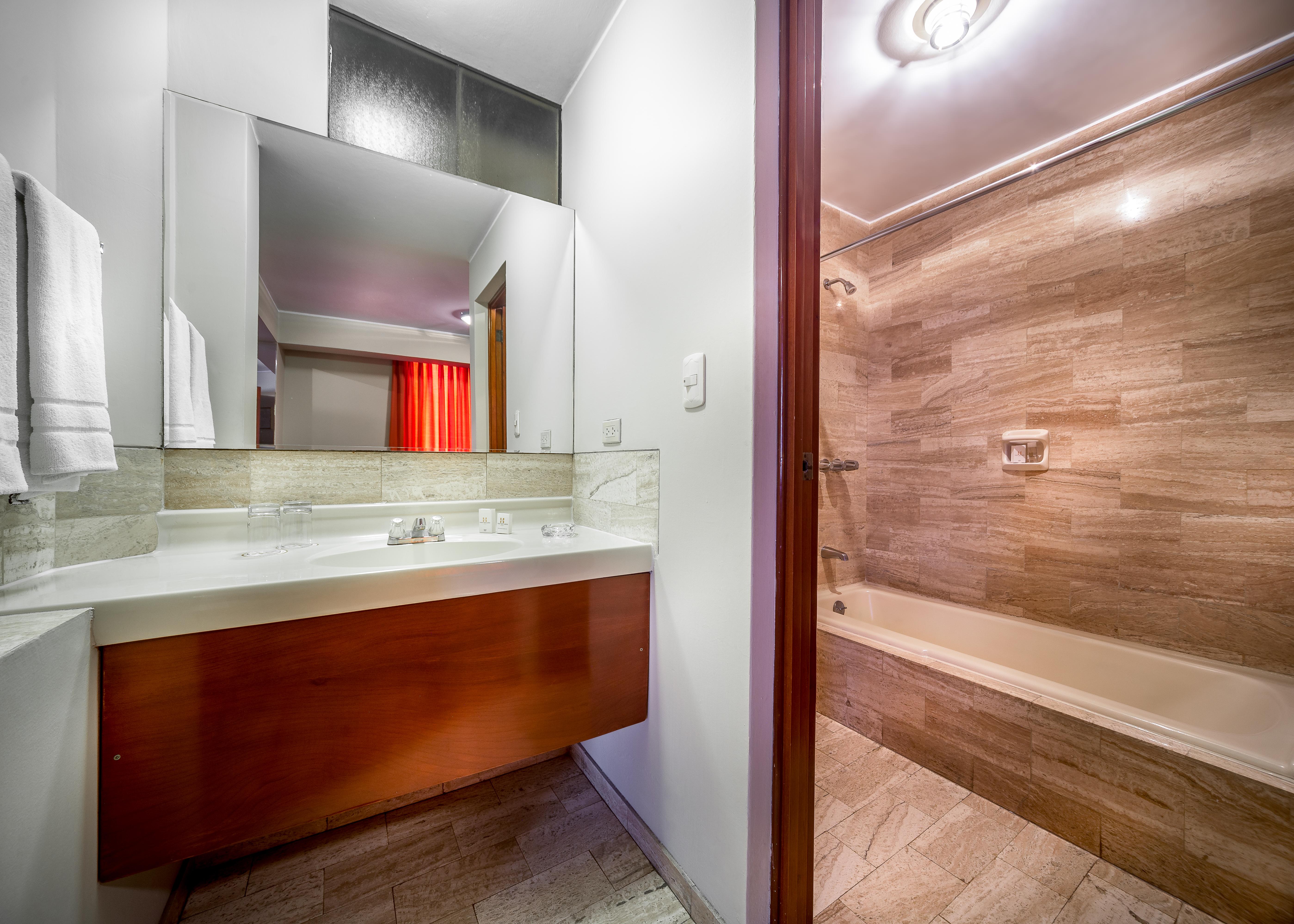Hotel Park Suites Lima Exterior foto
