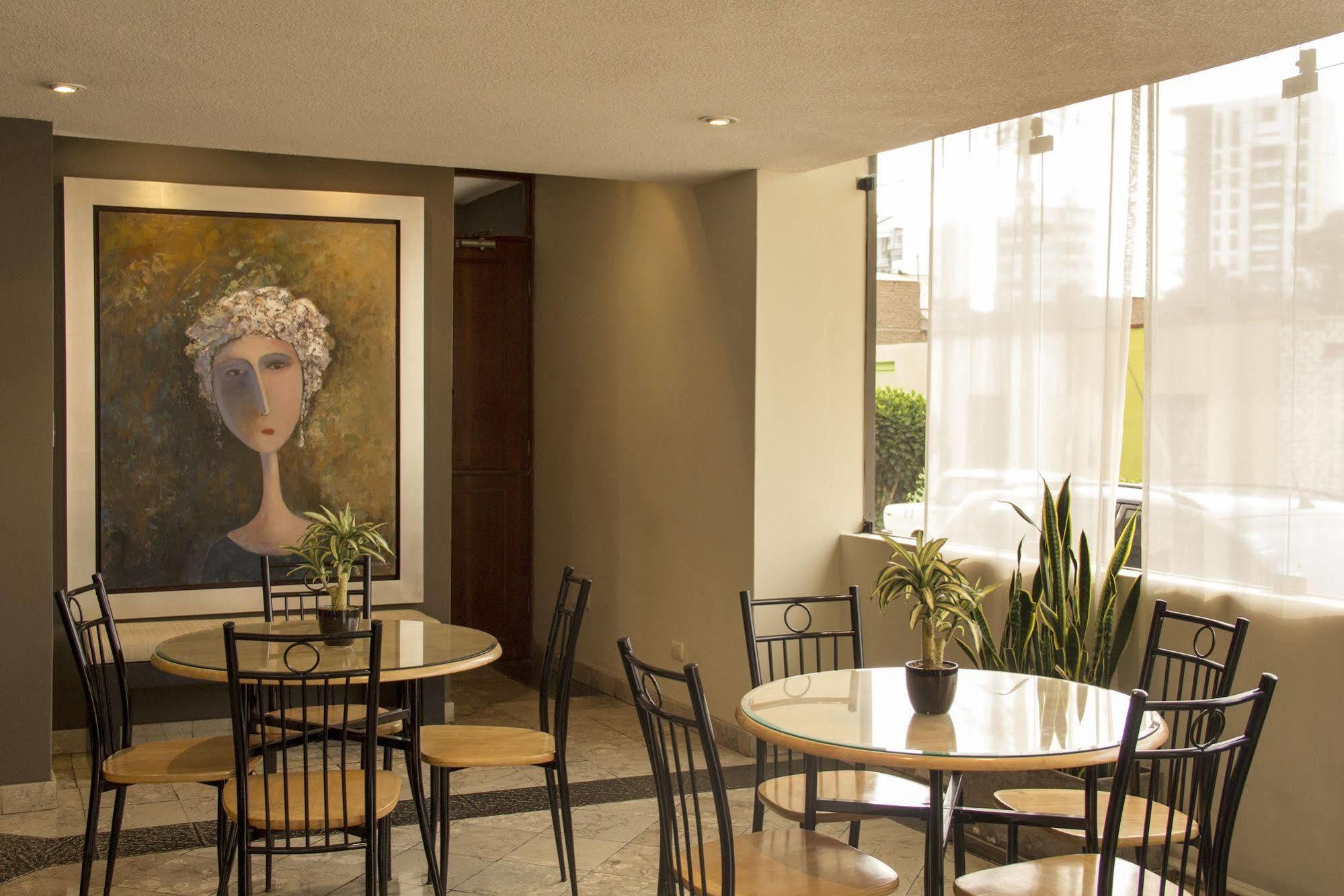 Hotel Park Suites Lima Exterior foto